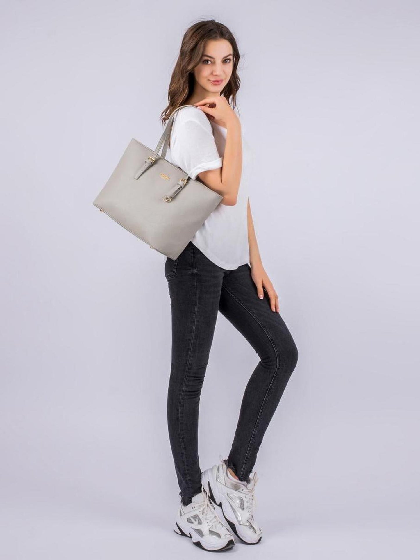 Shopper "Beverly medium (M)" Kreidegrau