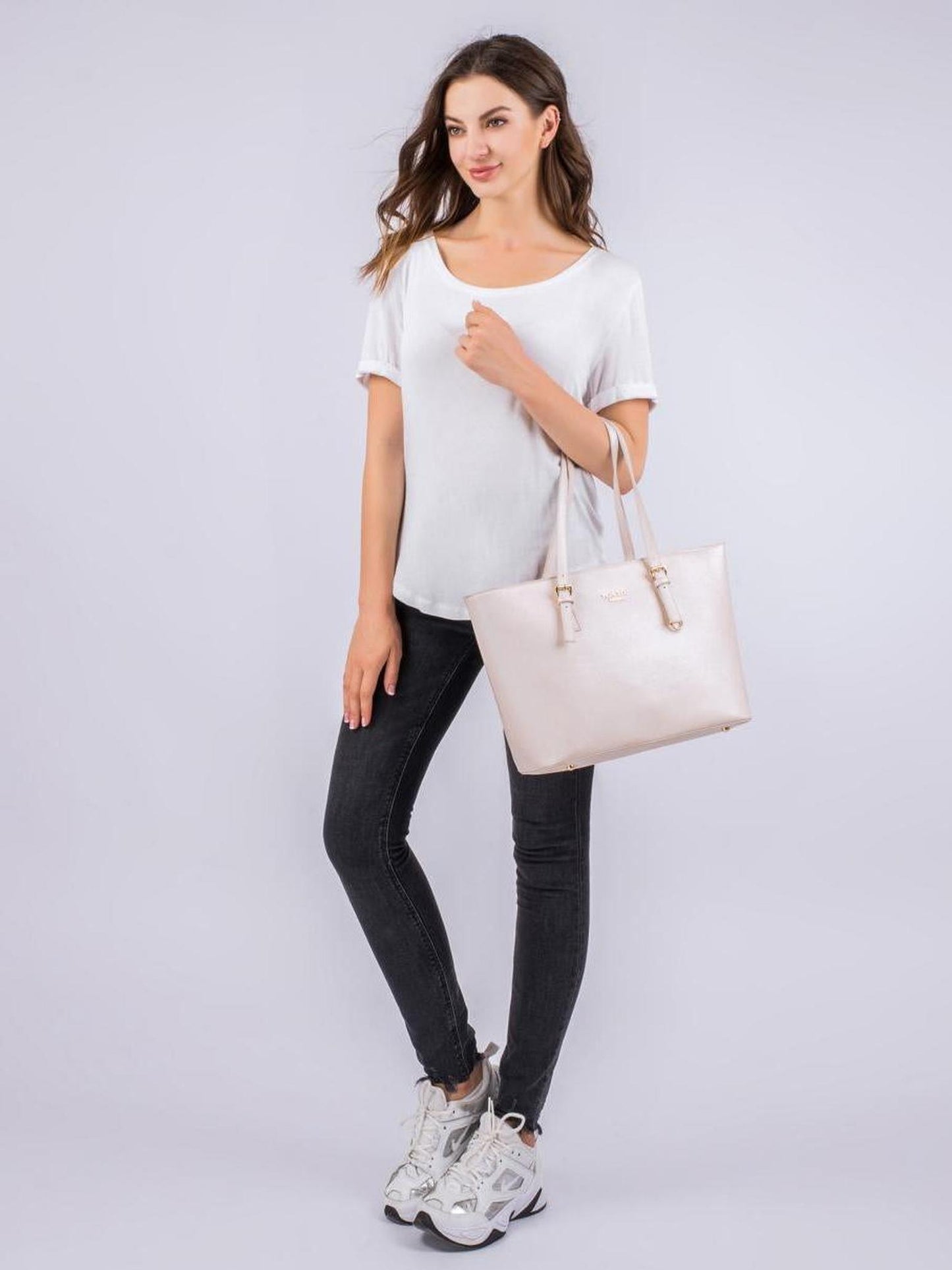 Shopper "Beverly medium (M)" Puder