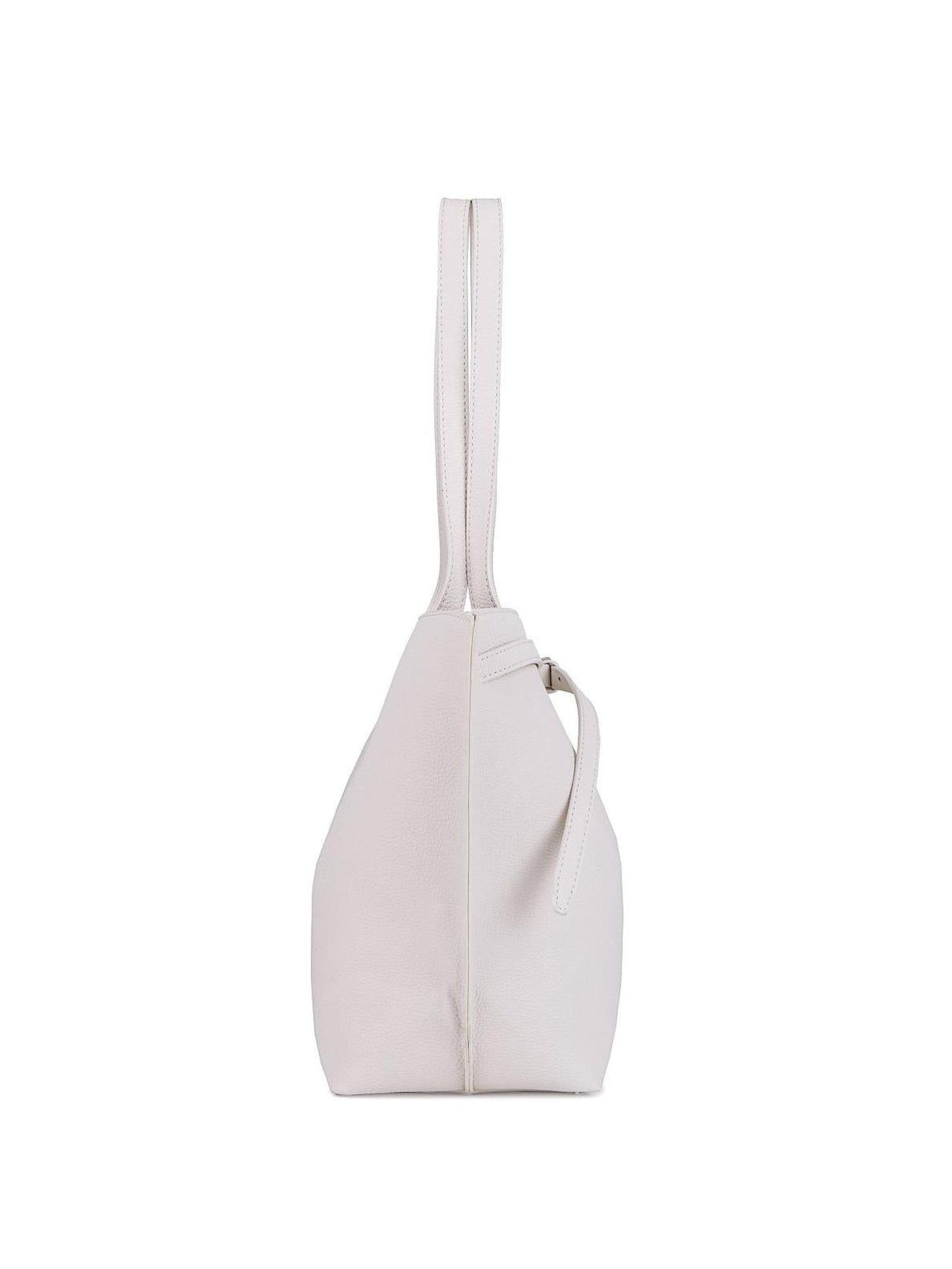 Shopper "Nicole" offwhite