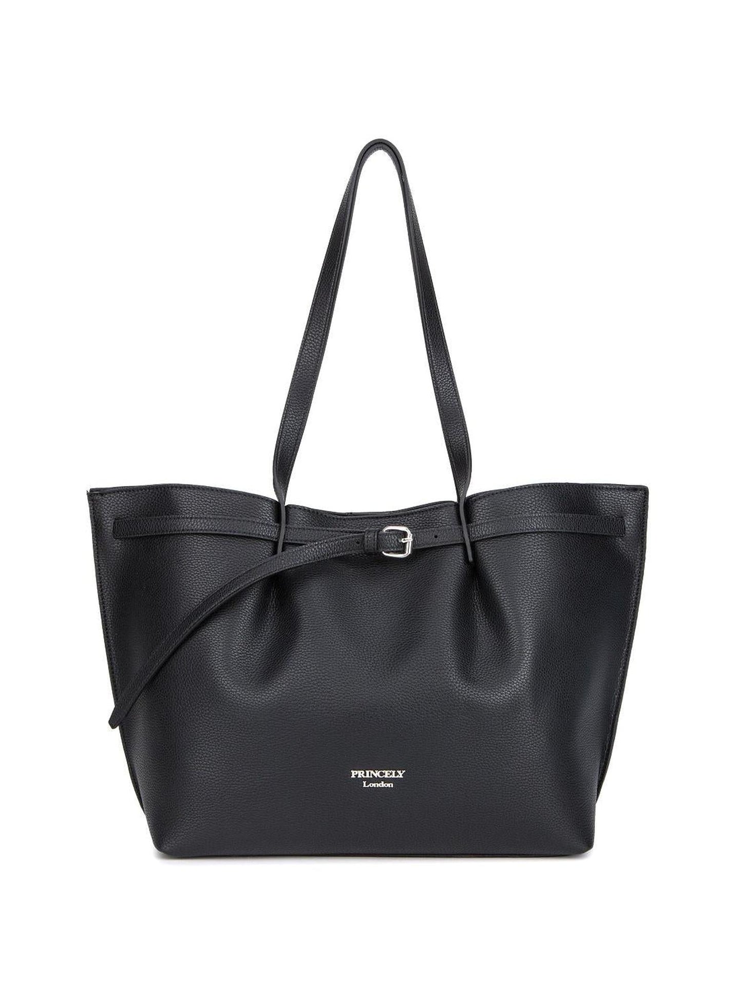 Shopper "Nicole" Schwarz