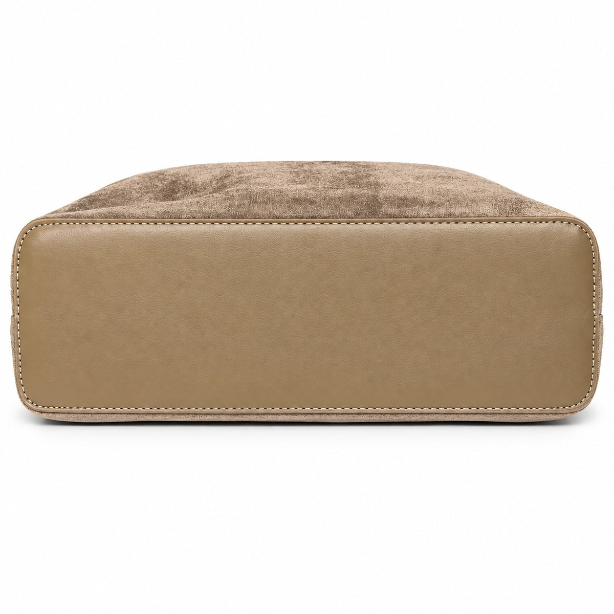 GINA – Elegante Handtasche in weicher Nubuk-Optik in khaki